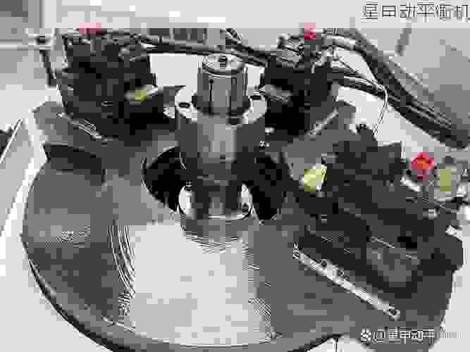 星申动飞轮平衡机：精准消除振动隐患，提升设备寿命与能效，引领行业动平衡标准